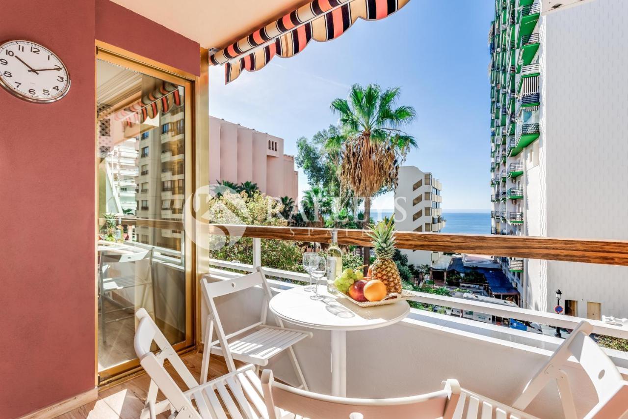 Modern 1 BR apartement in very center of Marbella. Buitenkant foto